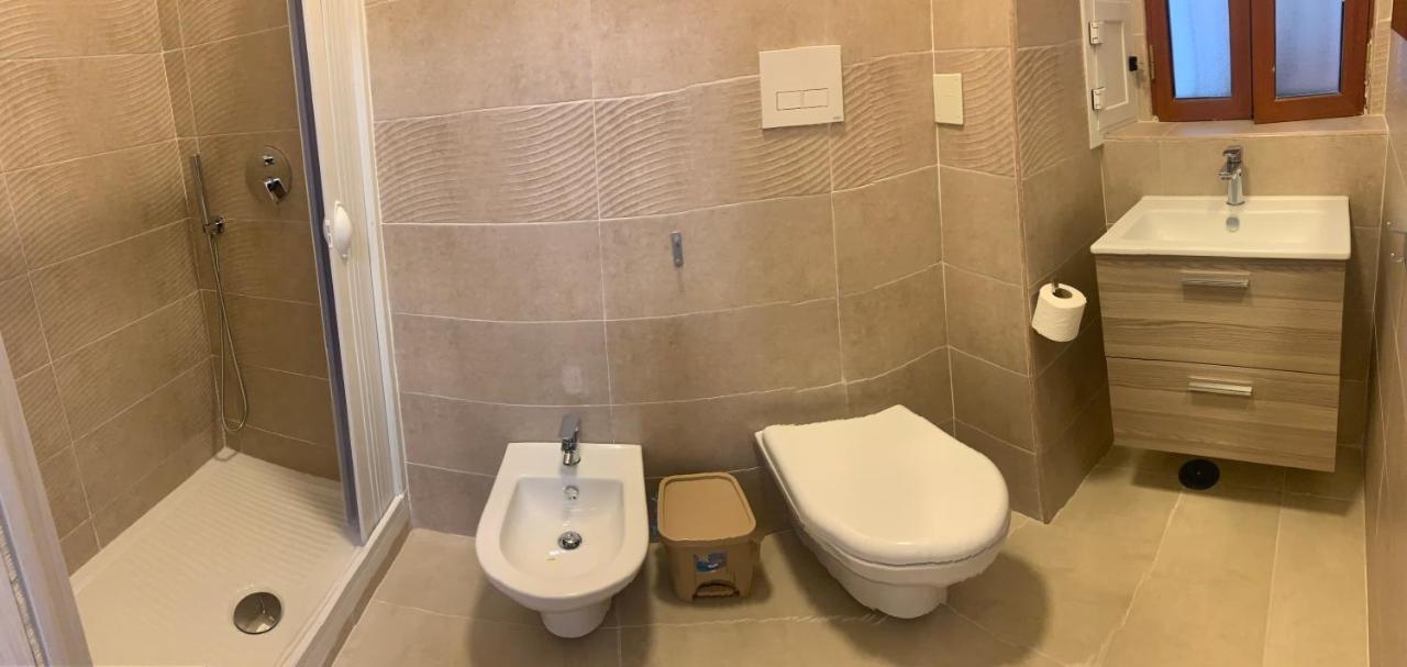 Miris Home Fast And Comfortable With Self Check In 8 Minutes Walk Near Naples Airport Dış mekan fotoğraf