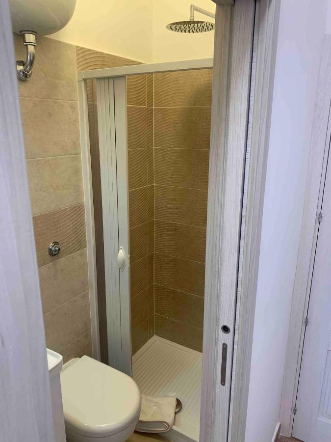 Miris Home Fast And Comfortable With Self Check In 8 Minutes Walk Near Naples Airport Dış mekan fotoğraf