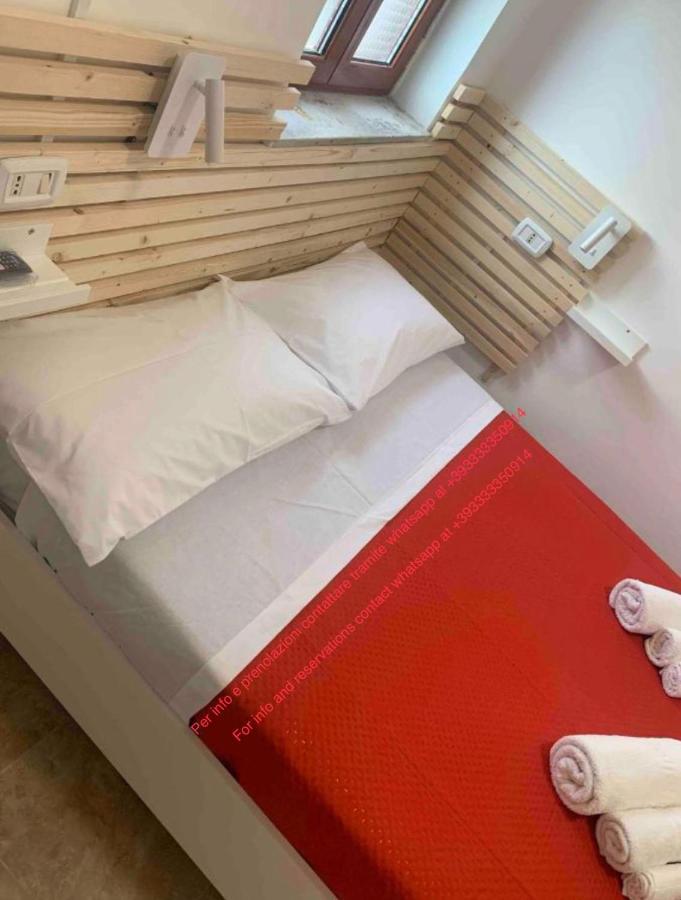 Miris Home Fast And Comfortable With Self Check In 8 Minutes Walk Near Naples Airport Dış mekan fotoğraf