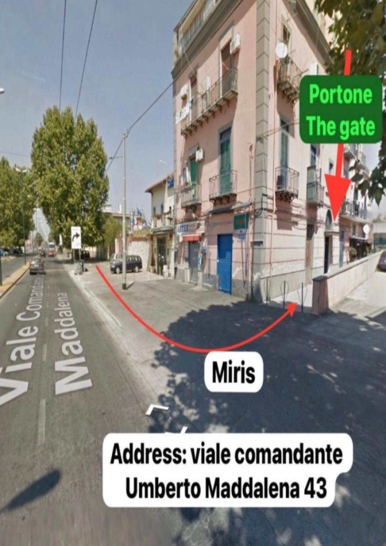 Miris Home Fast And Comfortable With Self Check In 8 Minutes Walk Near Naples Airport Dış mekan fotoğraf